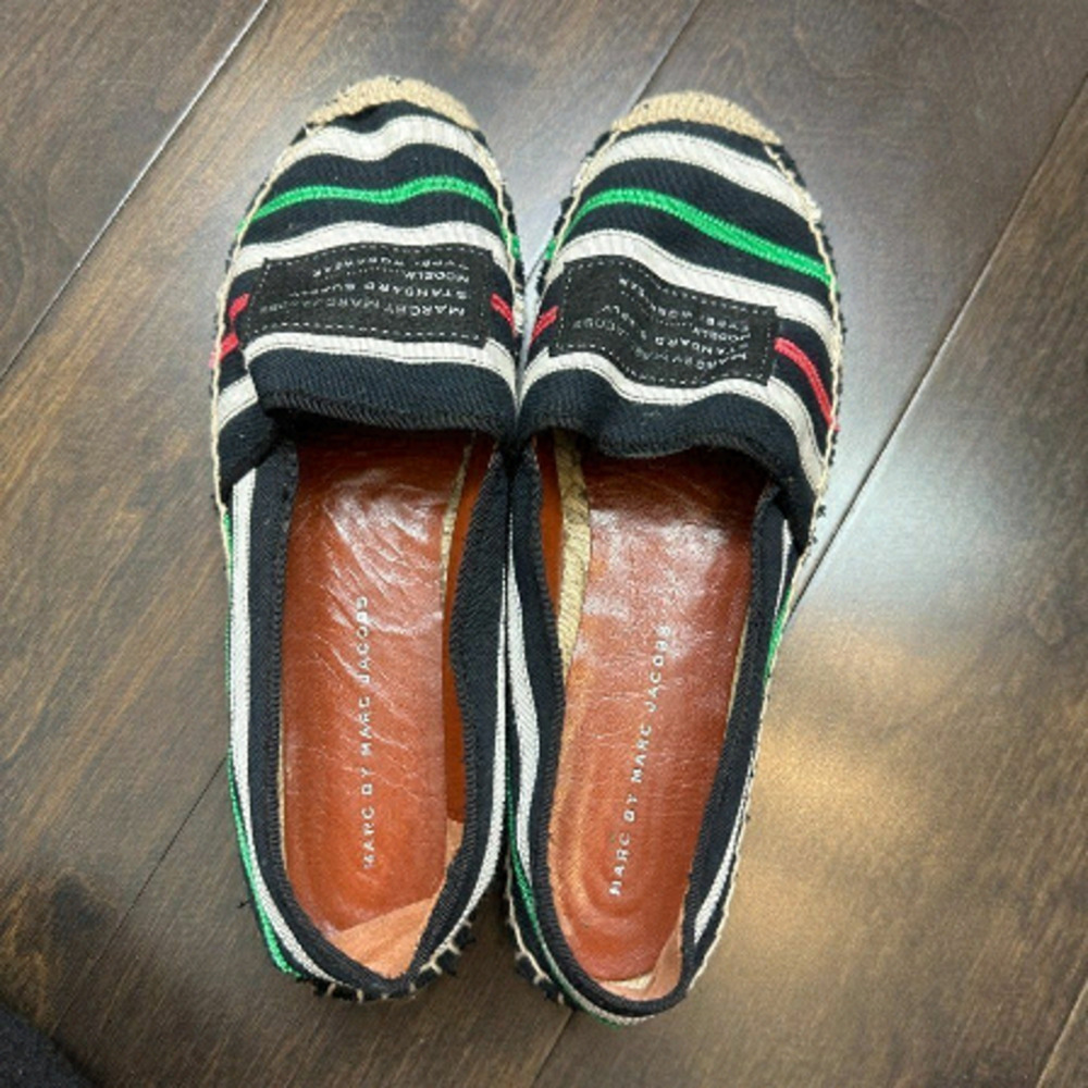 euc Marc by Marc Jacobs, Flats, Size 40